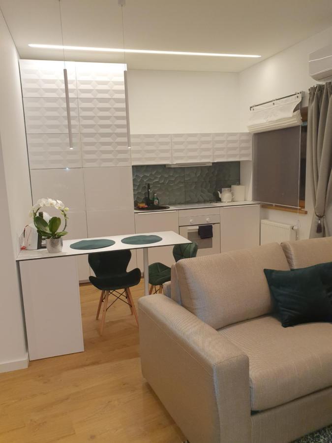 Smaragdo Apartamentai Κάουνας Εξωτερικό φωτογραφία