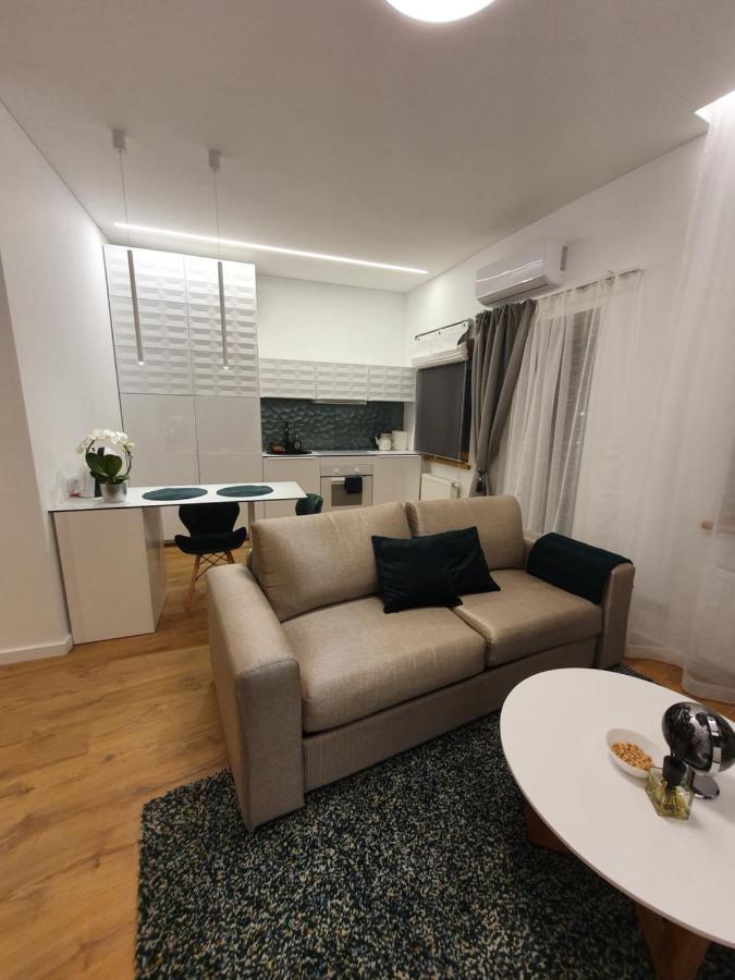 Smaragdo Apartamentai Κάουνας Εξωτερικό φωτογραφία